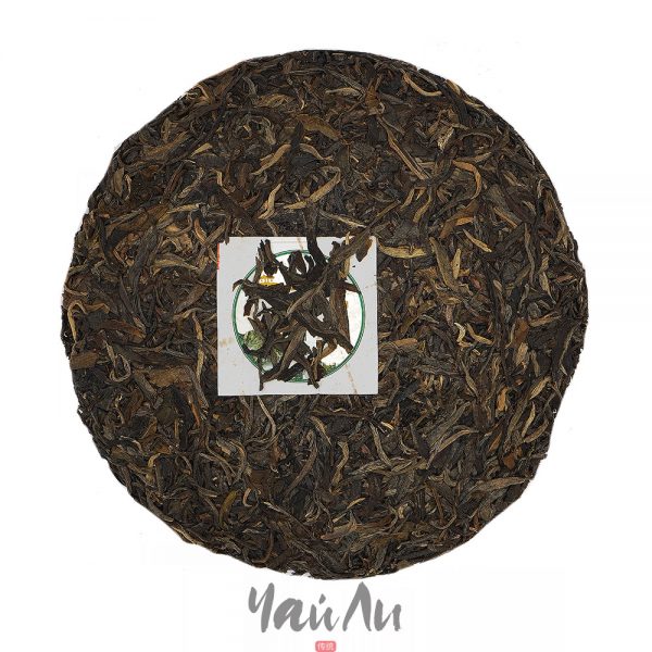 Шэн пуэр Китай на кончике языка, Лун И 2012г 357гр