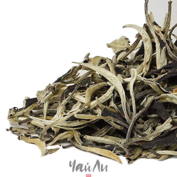 Юэ Гуан Бай Белый лунный свет