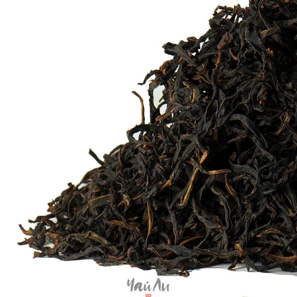 Син Жэнь Сян Дань Цун "Аромат ореха абрикосовой косточки"